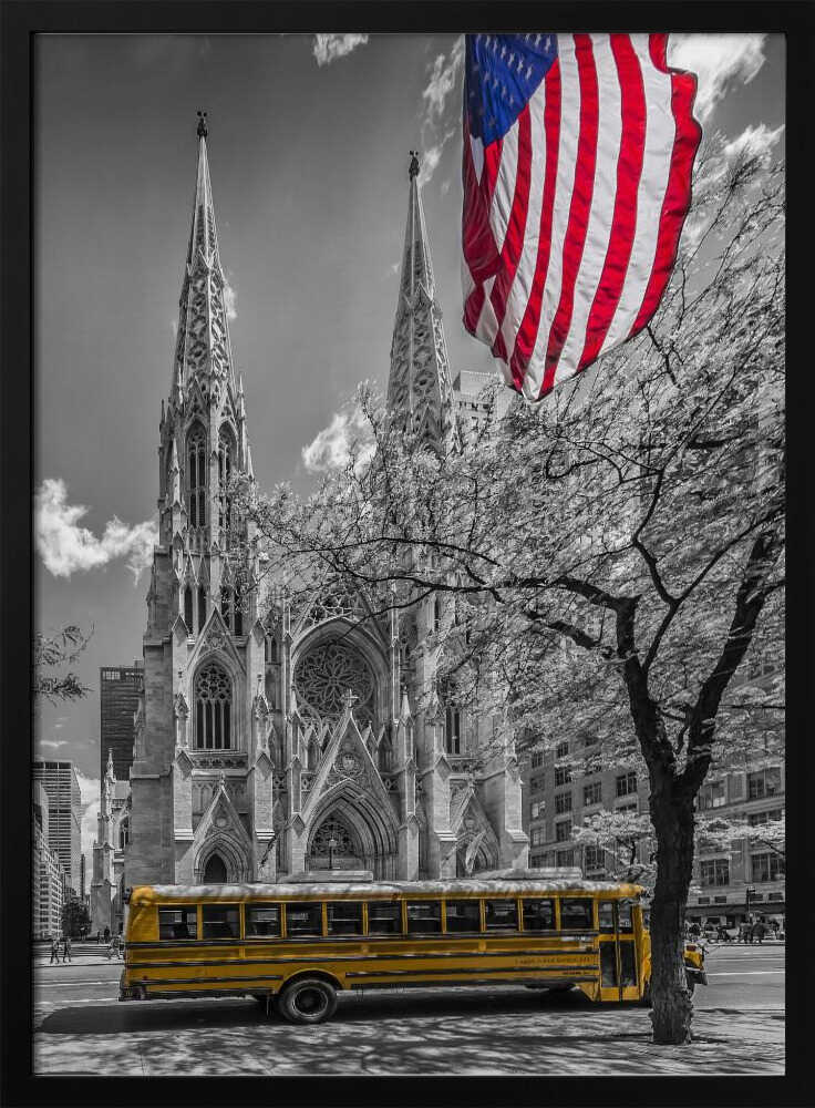 St Patrick's American Bus Art Print UK — Animal Dark Wall Art — Living Room — Wall It All Prints