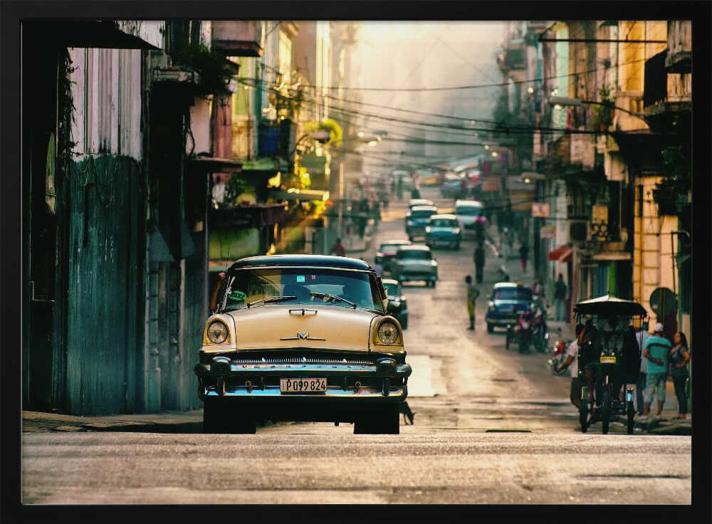 Vintage Car Havana Street Art Print UK — Vintage Vibrant Wall Art — Living Room — Wall It All Prints
