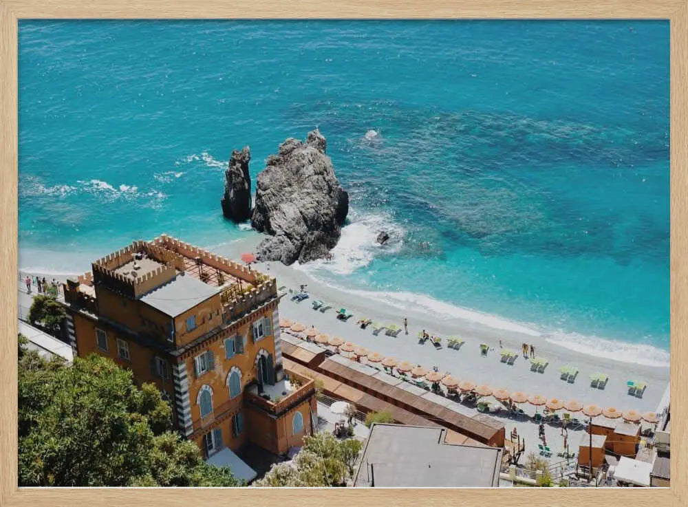 Orange Villa Turquoise Sea Del Mundo Imagery