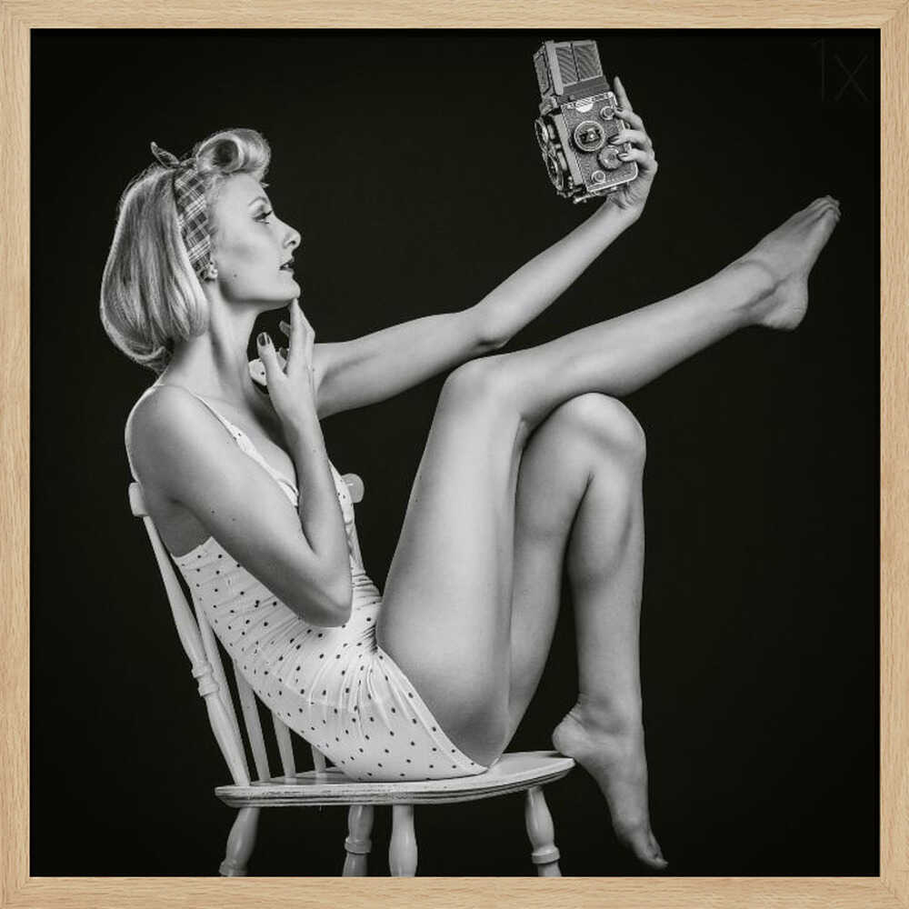 Vintage Glamour Selfie Art Print UK — Portrait Dark Wall Art — Living Room — Wall It All Prints